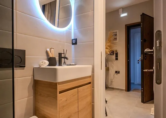 Loft 77
